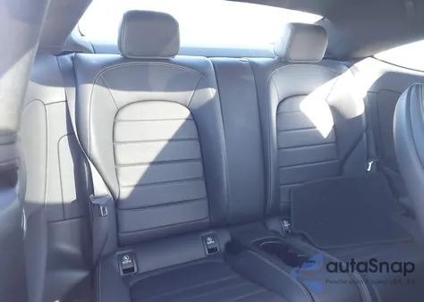 2023 Mercedes-Benz C 300 Coupe z USA, uszkodzony, nr VIN W1KWJ8DB0PG120809